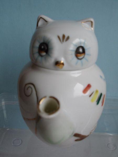 Vintage Multi Colour Novelty Owl Teapot