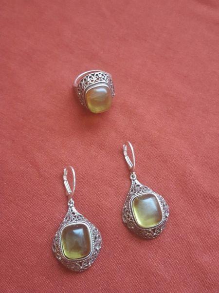925 Sterling Silver & Green Amber Ring & Earrings Postage Included
