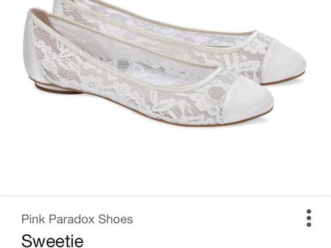 Flat new size 8 ivory lace wedding shoes