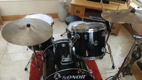 Sonor 505 acoustic limited edition drum kit