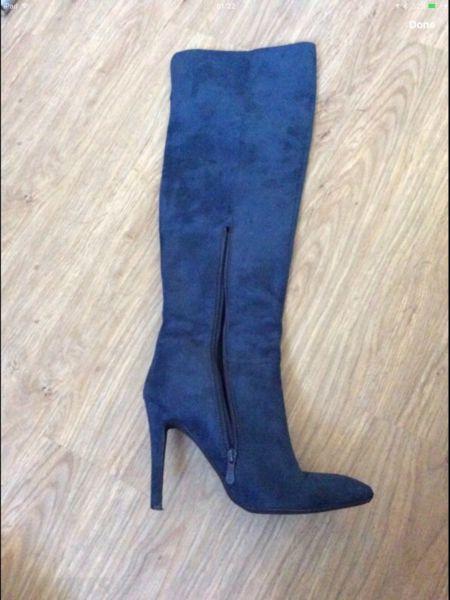 Gorgeous Suede Boots