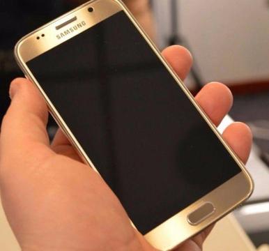 IMMACULATE Samsung Galaxy s7 Sim Free Gold