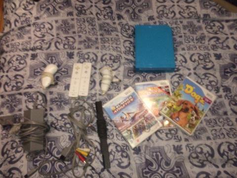 Blue wii - great condition