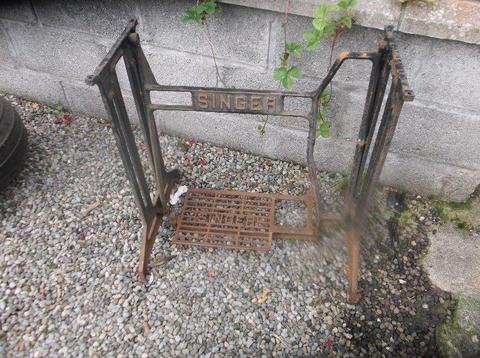 vintage CAST IRON SOWING MACHINE TABLE
