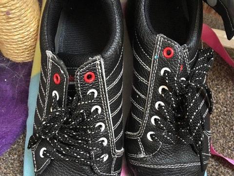 Work shoes, size 6.5