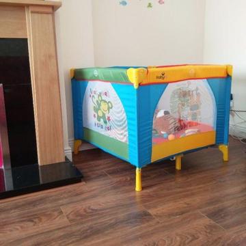 Playpen and travel cot