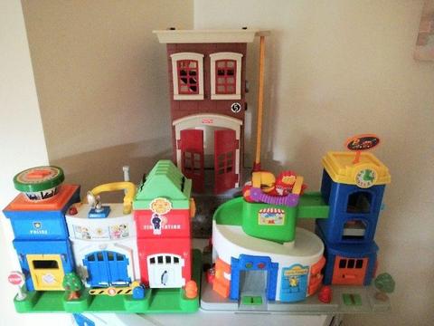 Fire + Police Station and parking toyshop toys