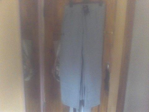 pair of grey under armour tracksuit bottoms large brand new tags still on them