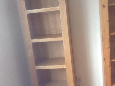 4 shelf solid oak unit with drawer