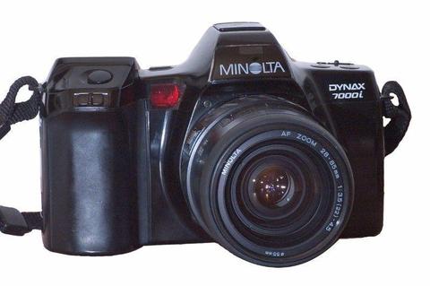 Minolta DYNAX 7000i camera for Sale