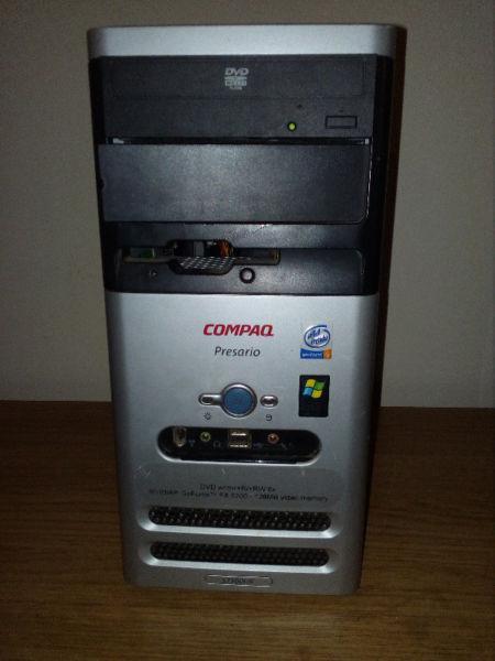 Compaq Presario S000 Desktop
