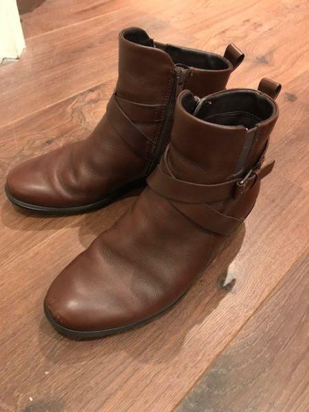 Ecco Women's leather boots for sale