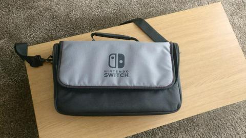 Nintendo Switch messenger bag