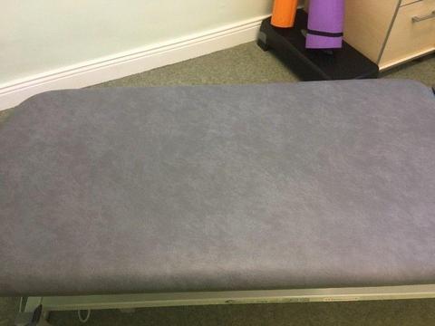 Physio bed electric plinth