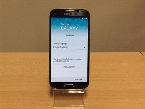 SALE Samsung Galaxy S4 16GB in Black Unlocked SIM Free