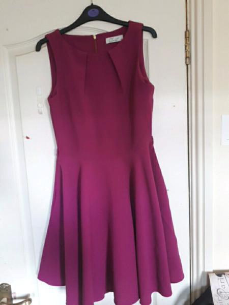 Size: 12 Closet London. Pink Dress. Full swing skirt