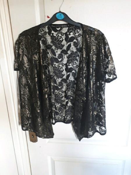 Size: 12 Gold/Black Metalic Atmosphere Lace Shrug