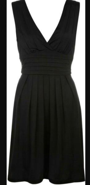 Size: 12 Uttam Boutique Drape Dress. Cocktail/little black dress. Siz