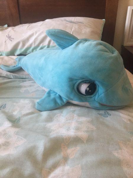Blu Blu Dolphin