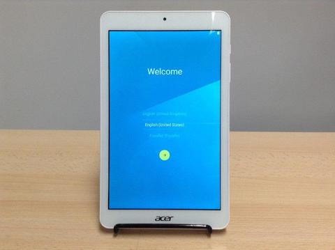 BRAND NEW Acer Iconia TAB 8 inch 16GB Storage in WHITE Wifi & Bluetoth Android