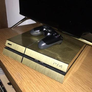 PS4 500GB with Controller