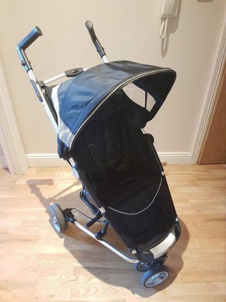 Buggy, good condition, easy to fold, rain cover included