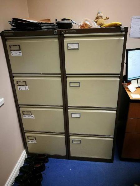 Office Furntiure in GREAT Condition!