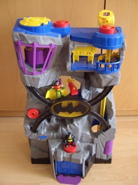 Imaginext DC Friends Batcave 3