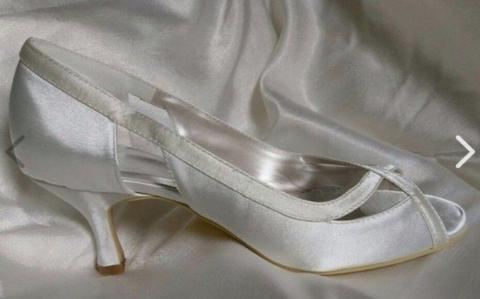 Ivory Wedding Shoes UK 5.5