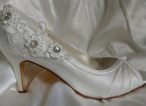 Ivory Wedding Shoes with Lace and Bling Detail UK 5.5
