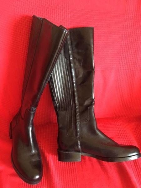 Clarks Leather Boots - brand new!