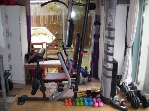 Full Complete Exercise Home Gym !