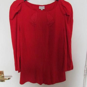 Karen Millen red viscose top with puffed sleeves and silk trim -size 14/10 US/42 EU