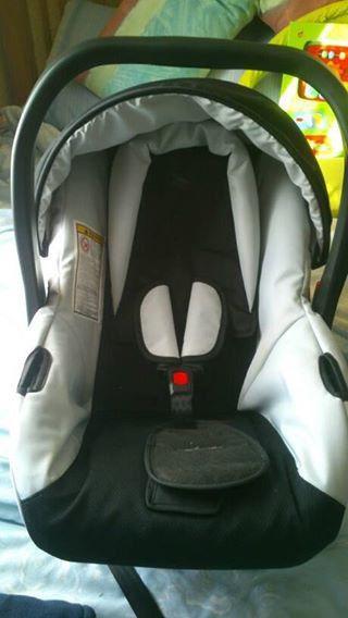 two graco carseats and one cabriofix car seat and base