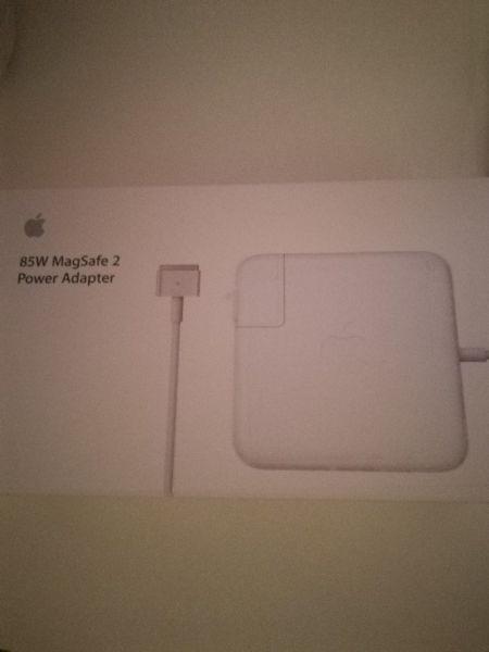 New MacBook Pro 85w MagSafe 2 Charger