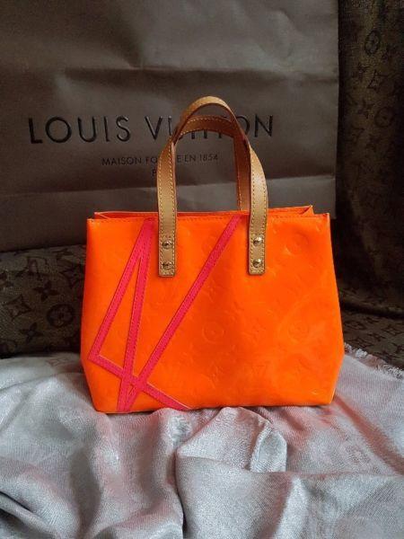 Louis Vuitton Reade PM Limited edition