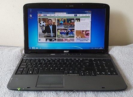 Acer Aspire 5735 - Laptop with NEW BATTERY