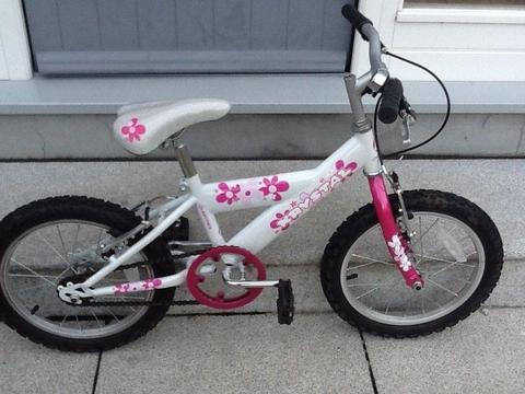 Girls bike , suit age 5-7yrs - excellent condition