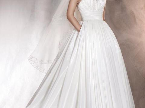 Pronovias Aurora wedding dress for sale