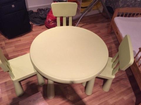 Toddler bed,mattress and kids table ,chairs