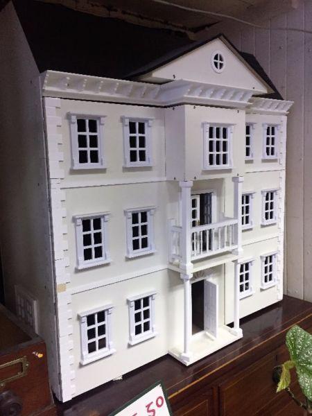 Dolls Houses and Furniture