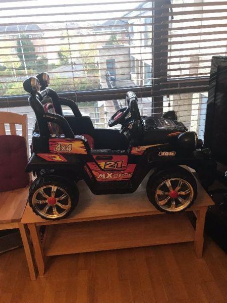 Kids Electric Ride On 4x4 /Jeep/Red-black