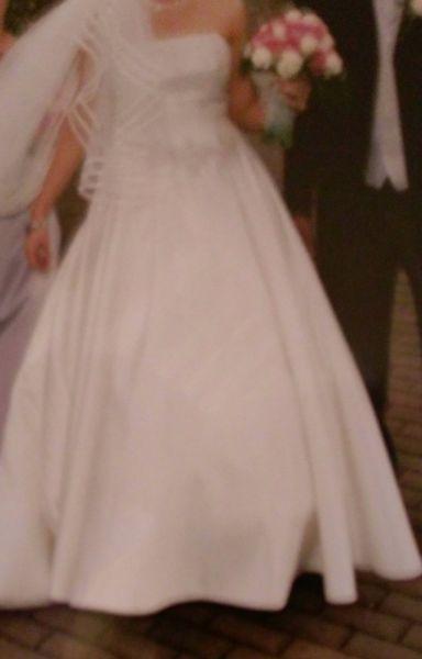 Ivory Wedding Dress Forsale