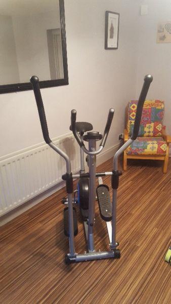 Cross trainer with exercise bike