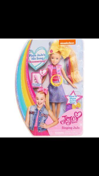 Jojo singing dolls