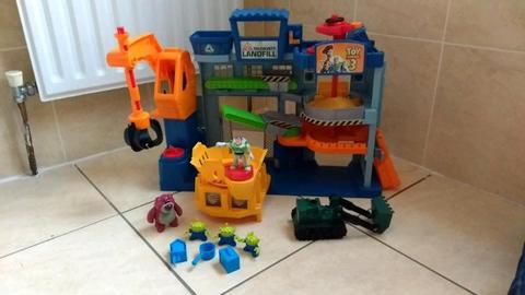 Imaginext toy story 3 landfill playset
