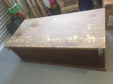 Wooding tool box