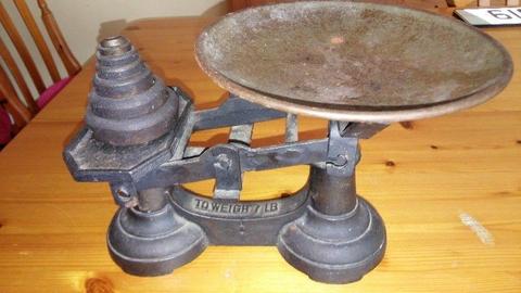 Cast Iron Imperial Weighing Scales