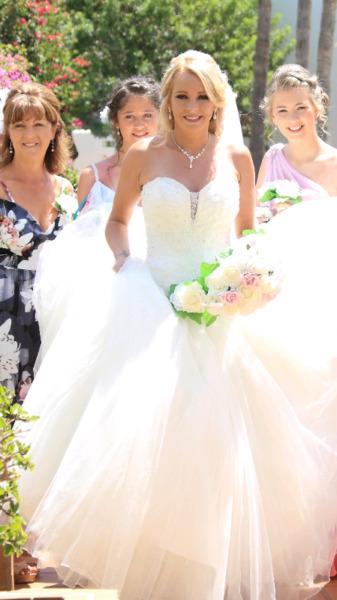 Wedding dress & bride'smaid dresses