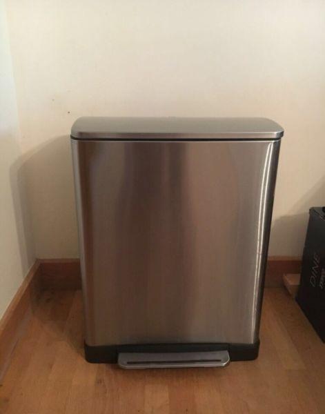 Excellent condition 50L stainless steel bin